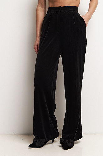 Брюки бархатные