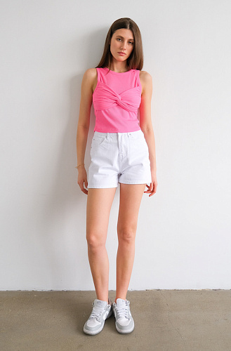 Топ с перекрутом