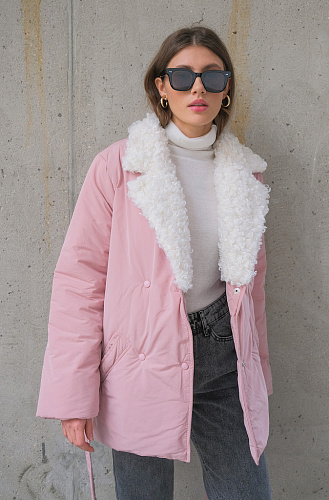 Пуховик с мехом короткий 