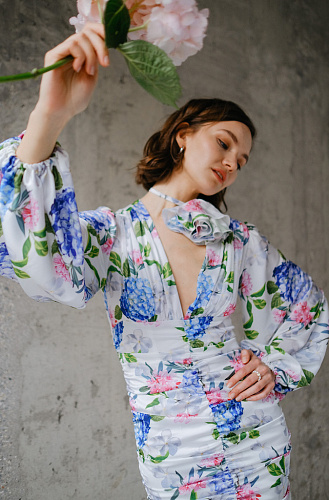 Платье мини принт цветы 