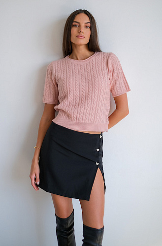 Джемпер с коротким рукавом косы