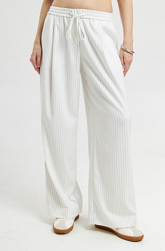 Брюки в полоску на резинке