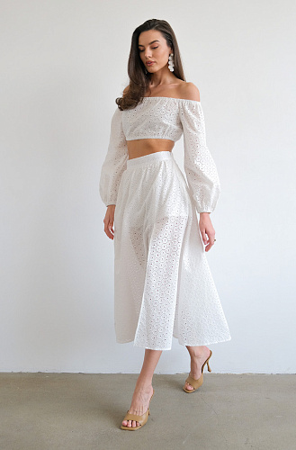 Юбка из шитья молочная